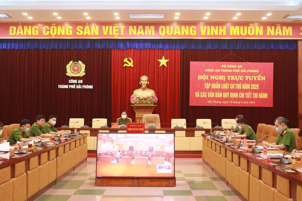 Tập huấn Luật Cư trú năm 2020 và các văn bản quy phạm pháp luật quy định chi tiết thi hành